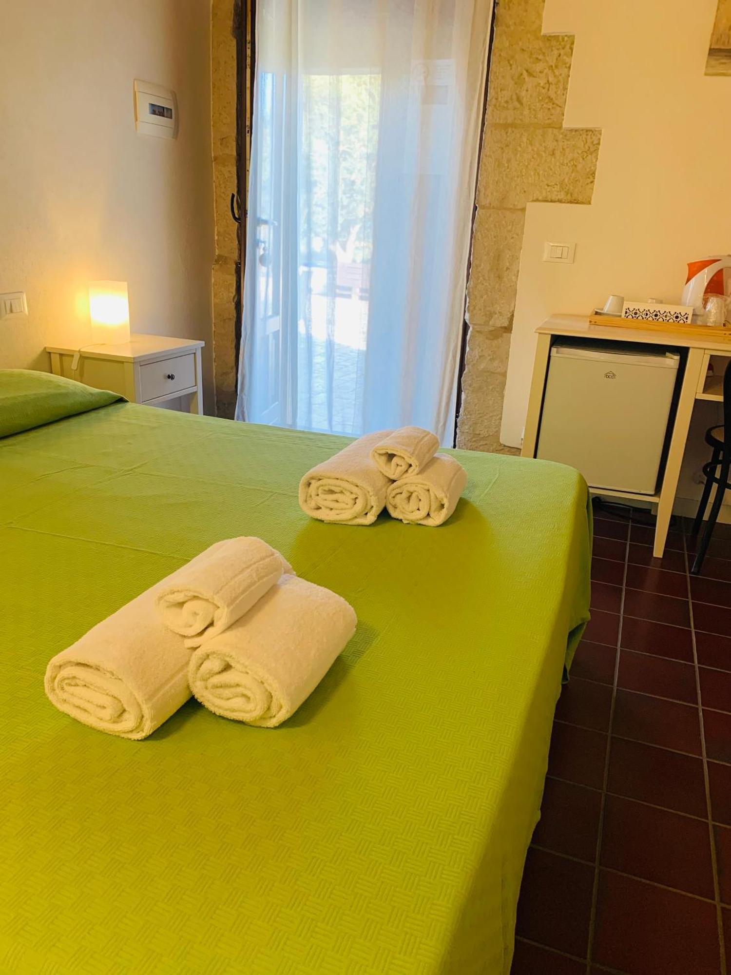 Tre Balate Natura E Relax Модика Экстерьер фото